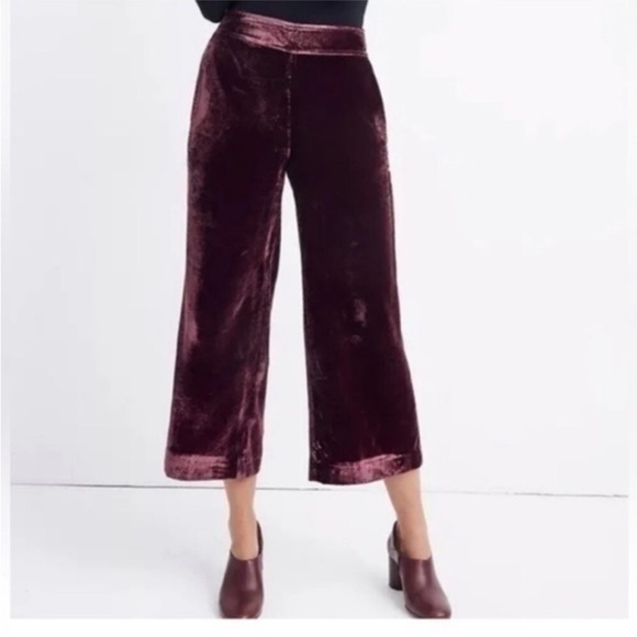 Madewell Pants - Madewell Velvet Pants Huston Pull-On Cropped Pants